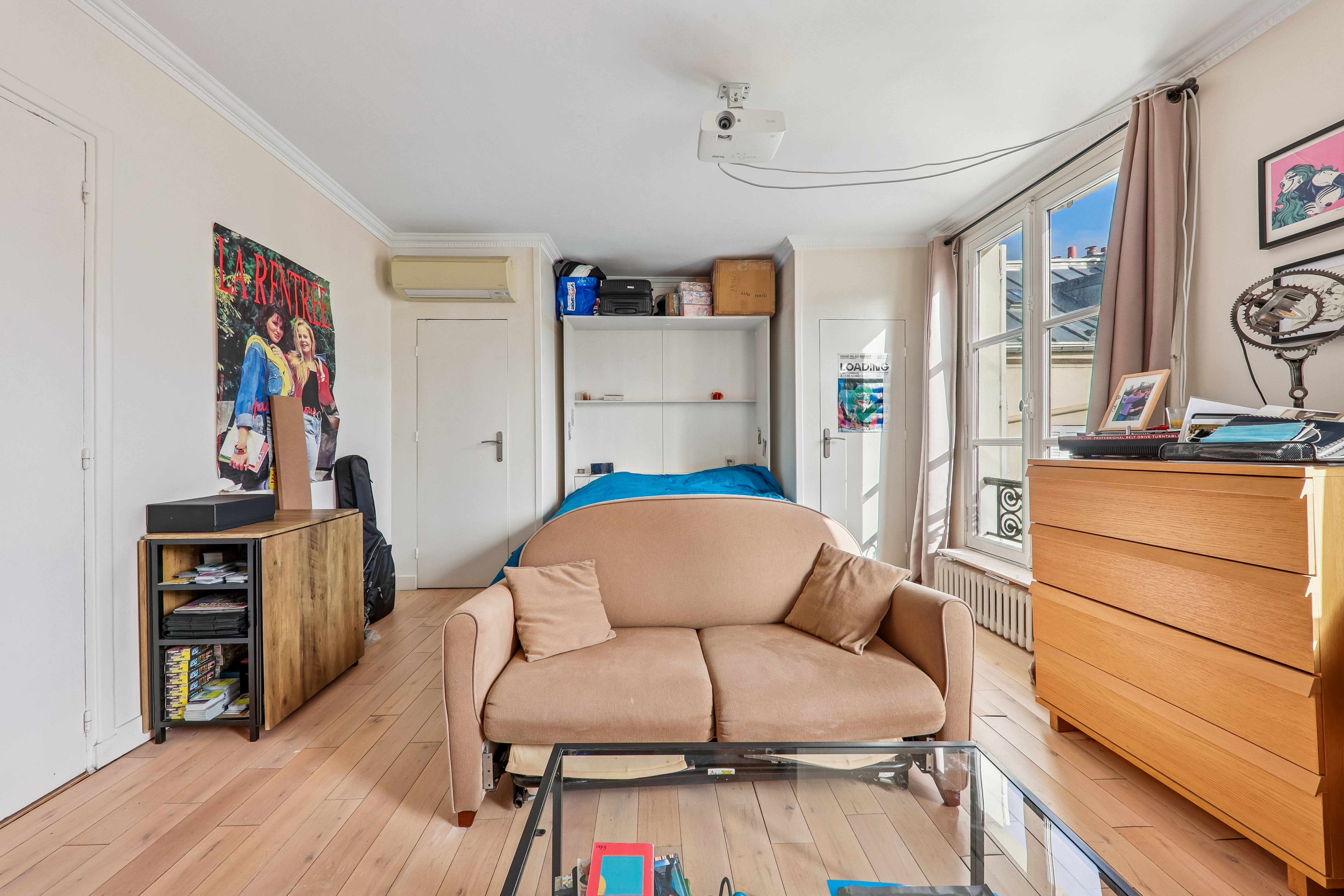 RUE DE VERNEUIL STUDIO 